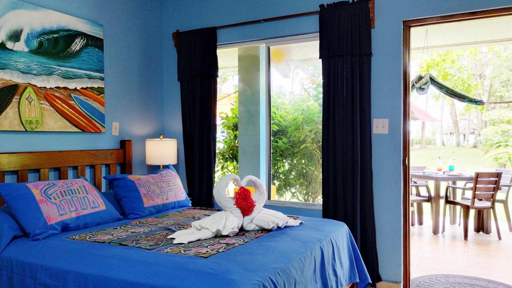 Las Lajas Beach Resort Bagian luar foto