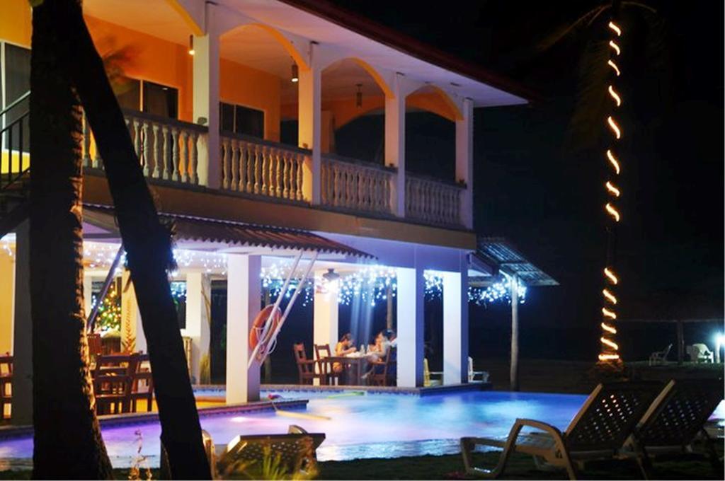 Las Lajas Beach Resort Ruang foto